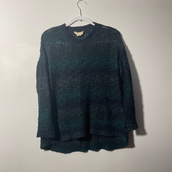 Dark green and navy sweater - Picture 1 of 1
